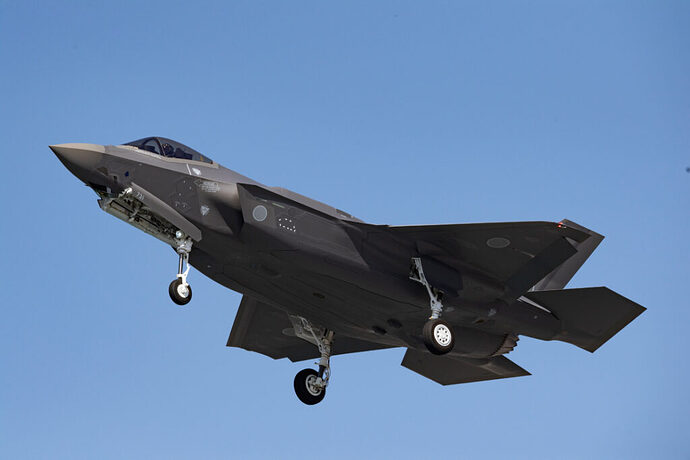 F35