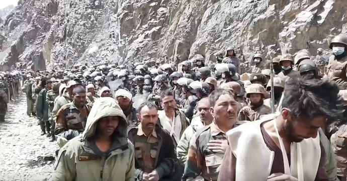 加勒万印度俘虏2